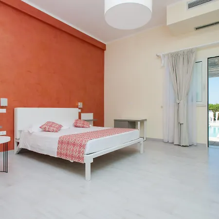Masseria Casina Dei Cari 4*